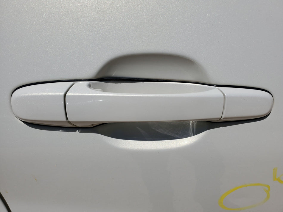 1999-2000 Lexus RX300 Right RH Rear Outside Door Handle Assembly (white pearl)
