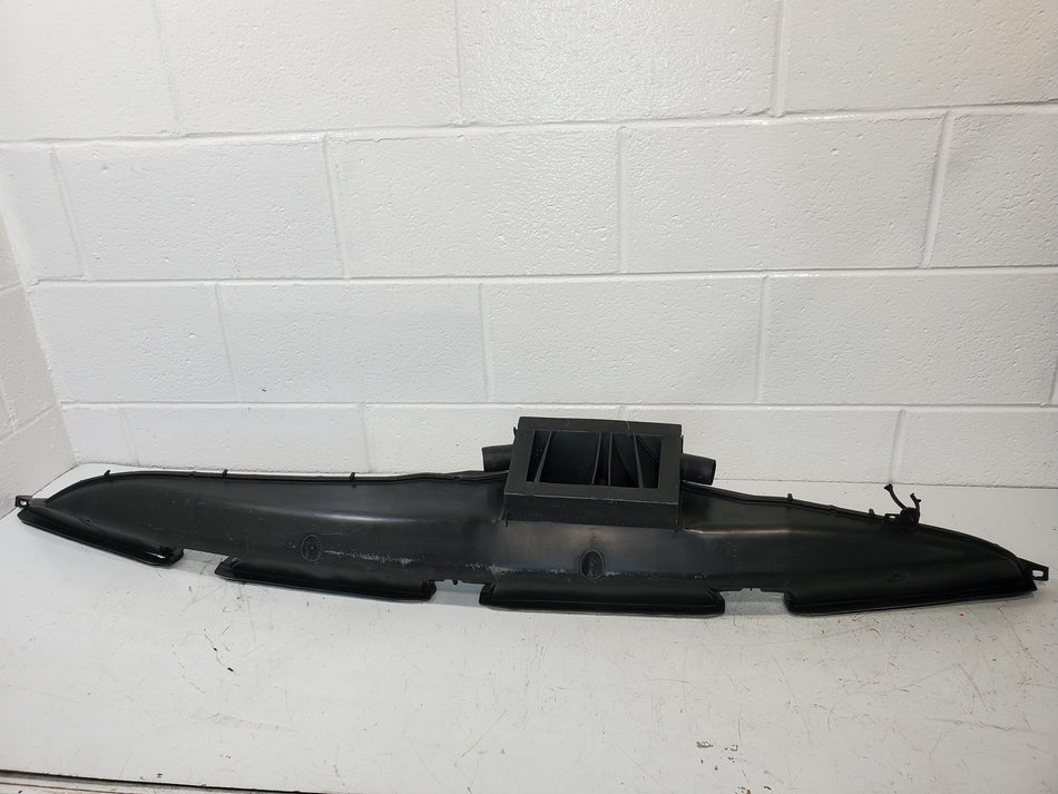2000-2007 Ford Super Duty Dashboard Center Defrost Air Vent Duct Demister Nozzle