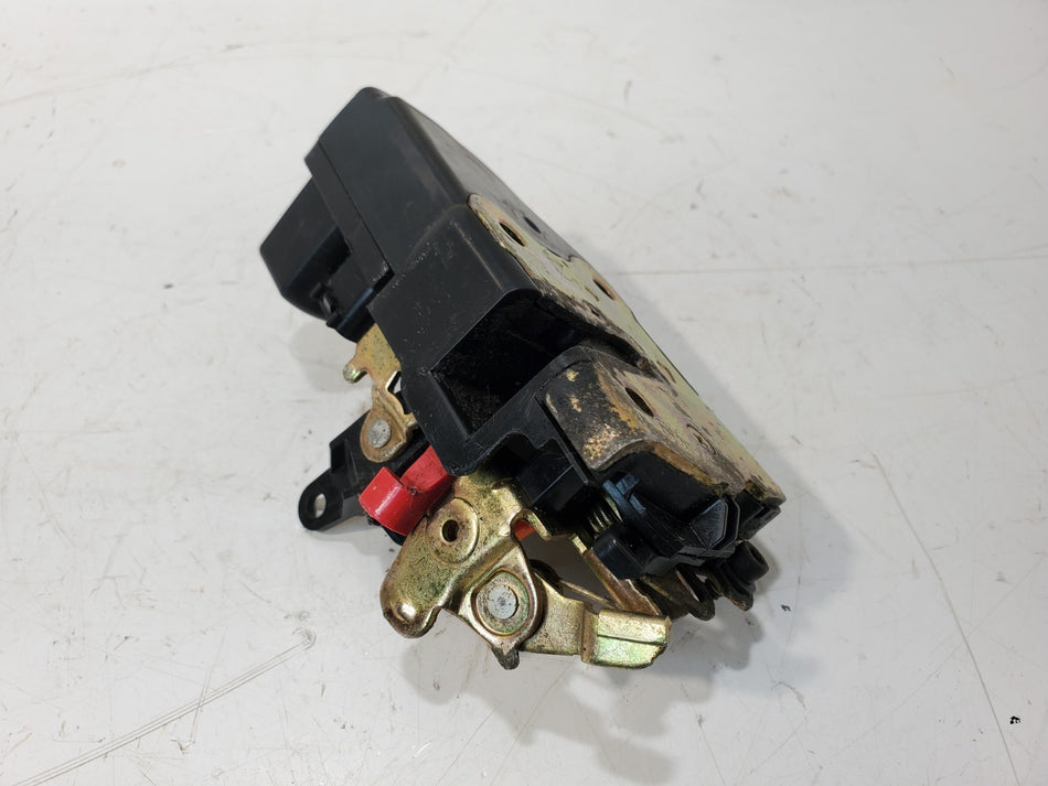 2001-2003 Dodge Durango Front Right RH Door Latch Assembly OEM