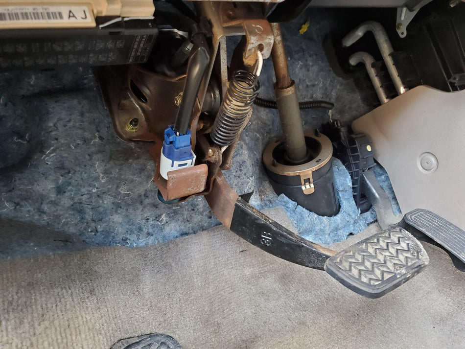 2004-2010 Toyota Sienna Brake Pedal Assembly