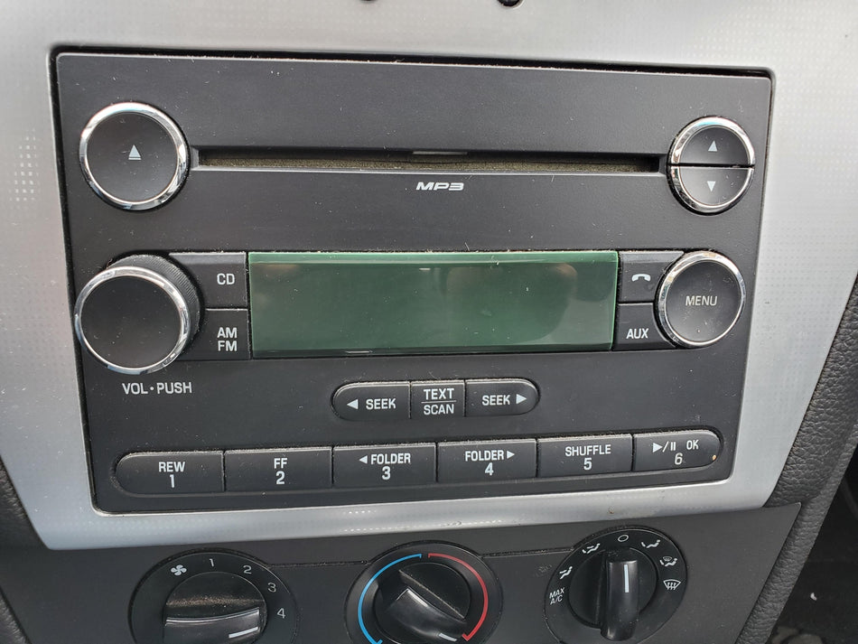 2008-2009 Mercury Milan Ford Fusion Radio (single disc)(volume and light issue