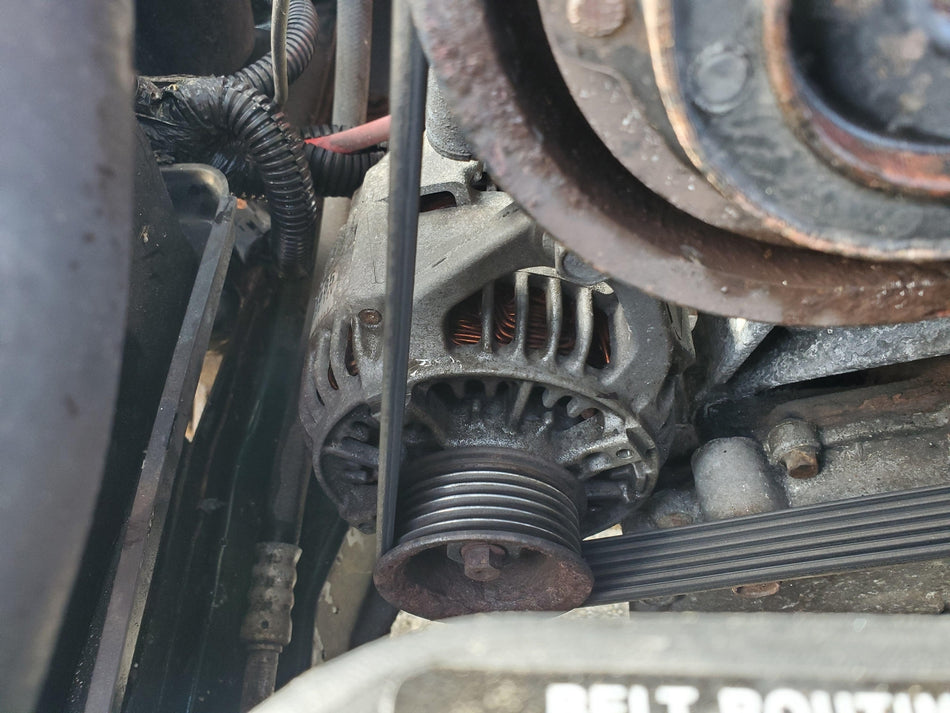 1993-1998 Jeep Grand Cherokee Alternator Assembly (117 amp)(4.0L
