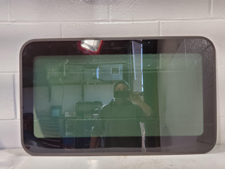 2000 BMW 323 Series Sun Roof Glass/Window (cpe OEM