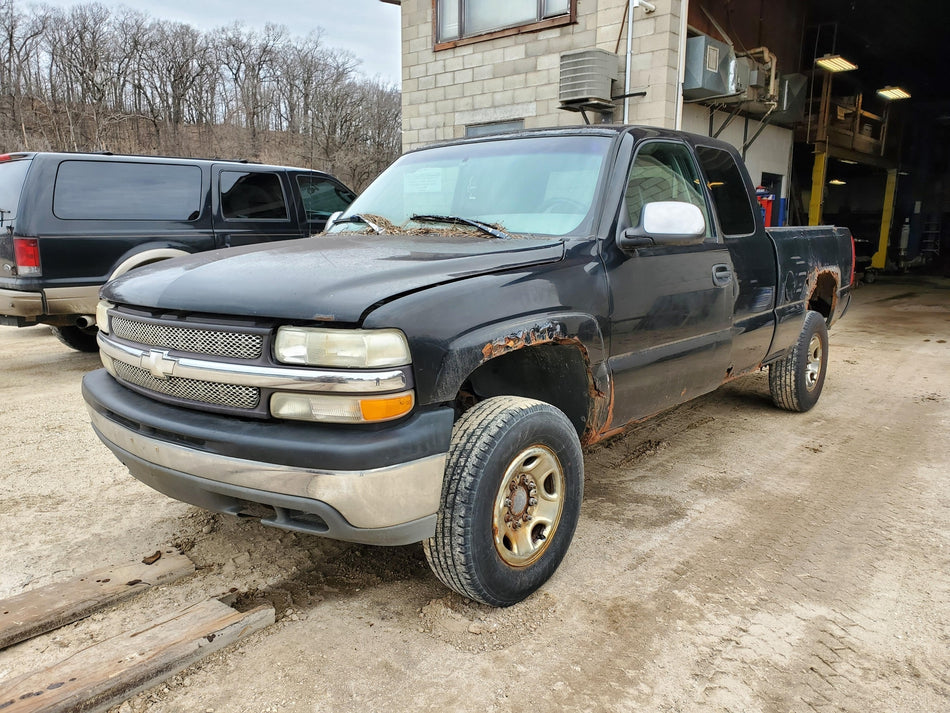 1999-2006 Chevy SILVERADO 2500 Front LH or RH Axle Shaft