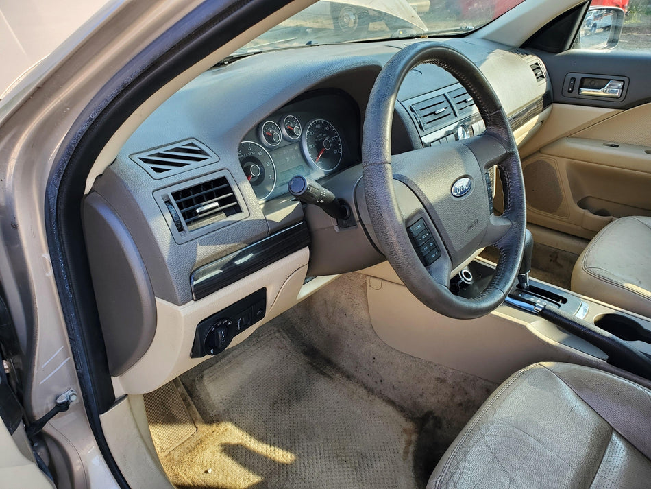 2006-2008 Ford Fusion (to 12/3/07) Steering Column (floor shift)(comes with key