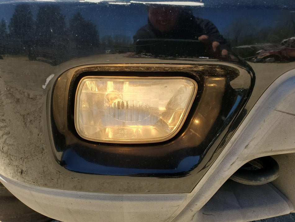 2002-2009 Chevy Trailblazer Front RH Fog Lamp (bumper mounted)