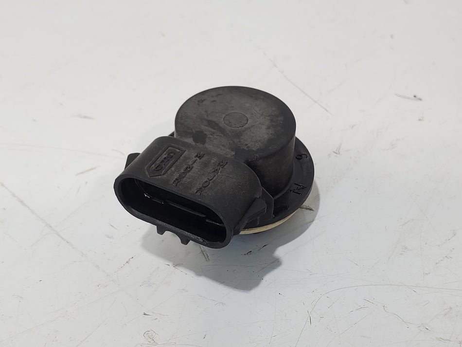 1992-2007 Ford E150 E250 E350 Marker Light Bulb Socket F17B-13411-FB OEM