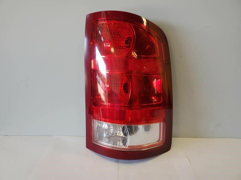 Passenger Right Tail Light Fits 11-14 SIERRA DENALI 2500 904 OEM