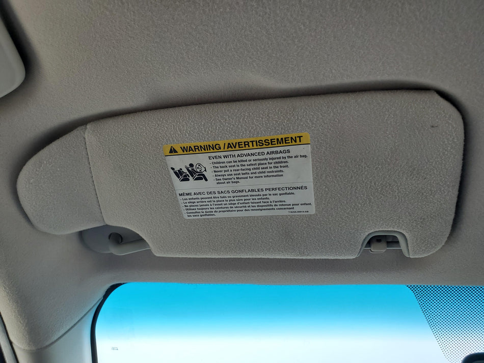 2006-2009 Mercury Milan LH Sun Visor (driver side)(illuminated)(gray