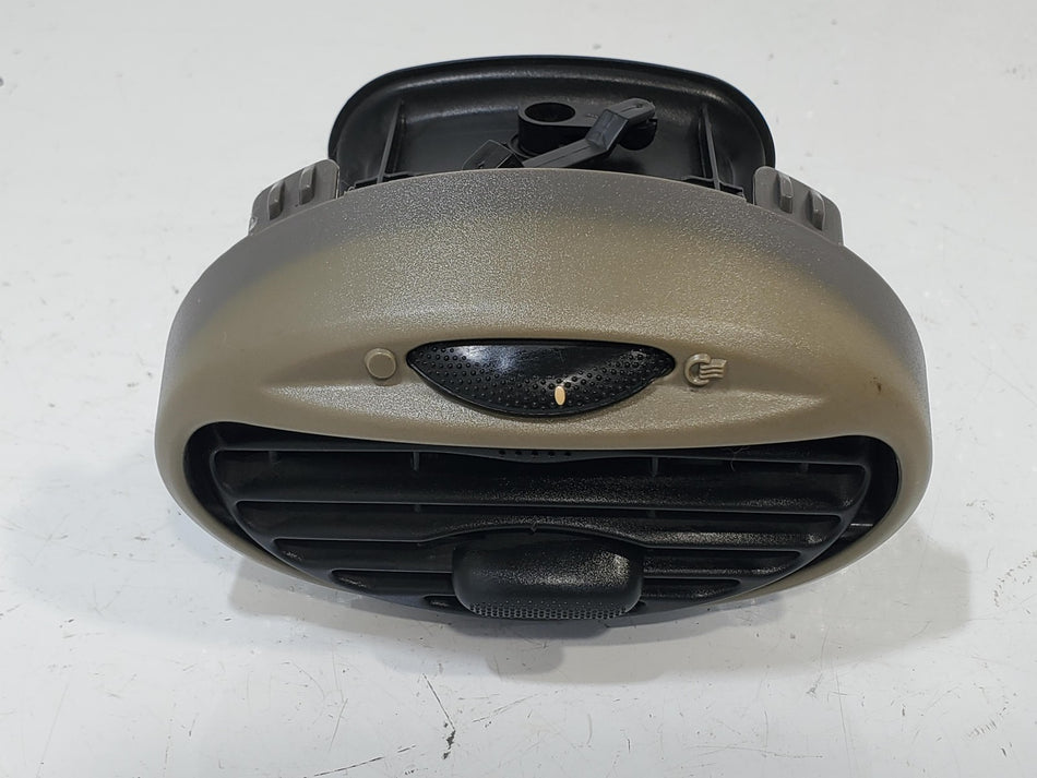 2000-2004 Ford Focus Heater A/C Vent OEM 98AB-19893-CBW Short Vent