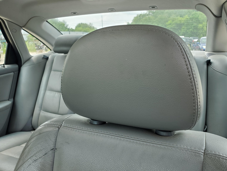 2005-2007 Ford Five Hundred Front LH Driver Seat Headrest (shale/gray)(leather