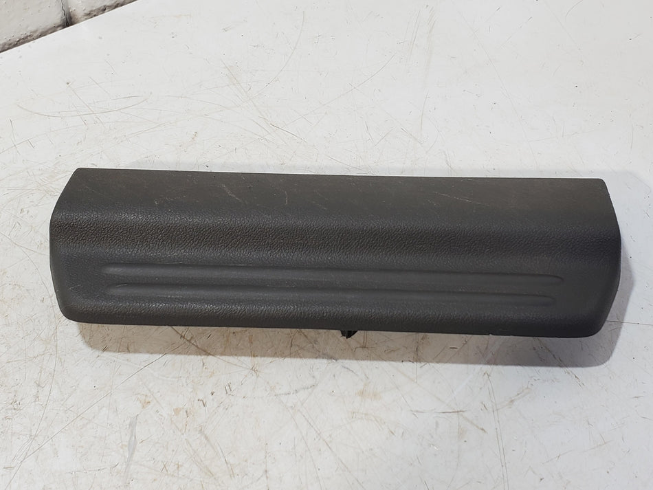 Rear LH Sill Plate (dark pewter)(crewcab) 2004-2006 GMC Canyon Chevy Colorado