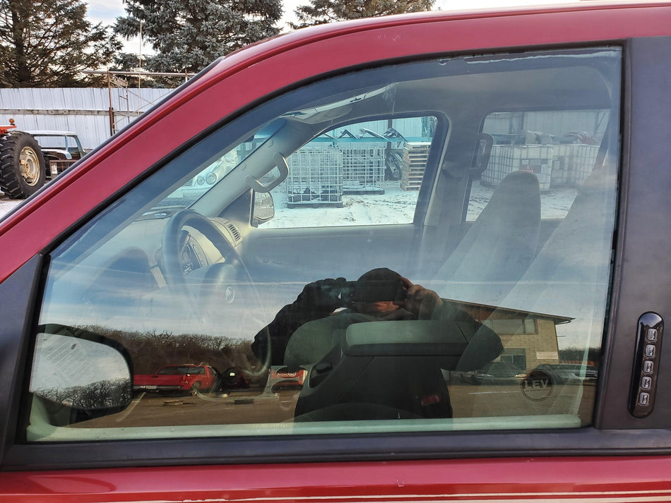 2002-2010 Ford Explorer Front LH Door Glass (Driver Side)(AS2 tint)(Glass Only