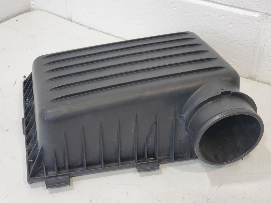 2005-2008 Dodge Magnum Upper Air Cleaner Air Filter Box Lid Cover 2.7L 3.5L OEM