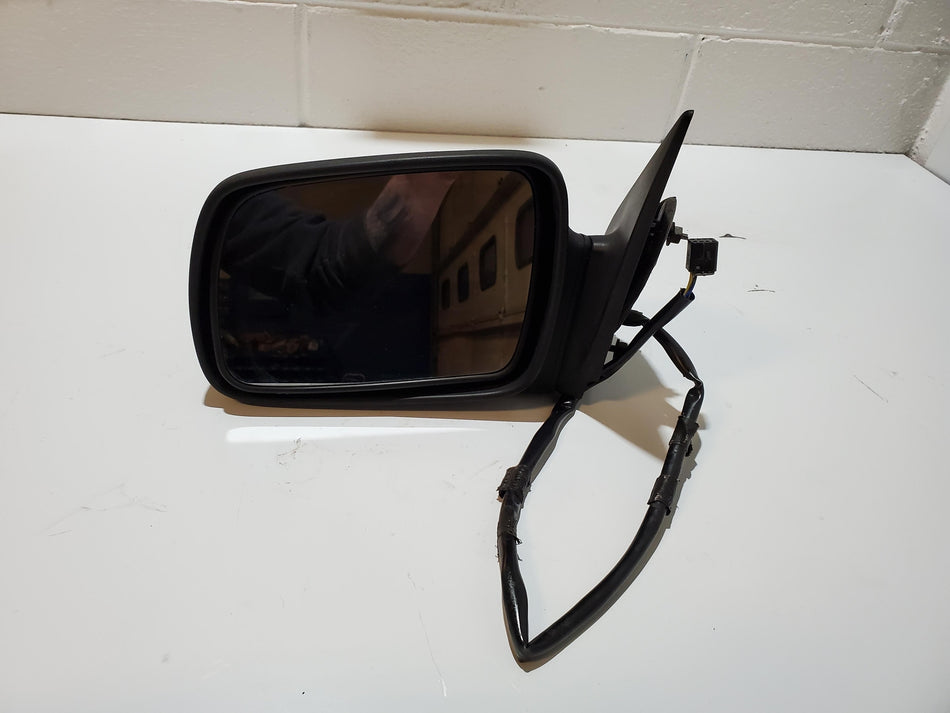 1996-1998 Left LH Door Mirror Power No Heat Scuff On Glass Jeep Grand Cherokee