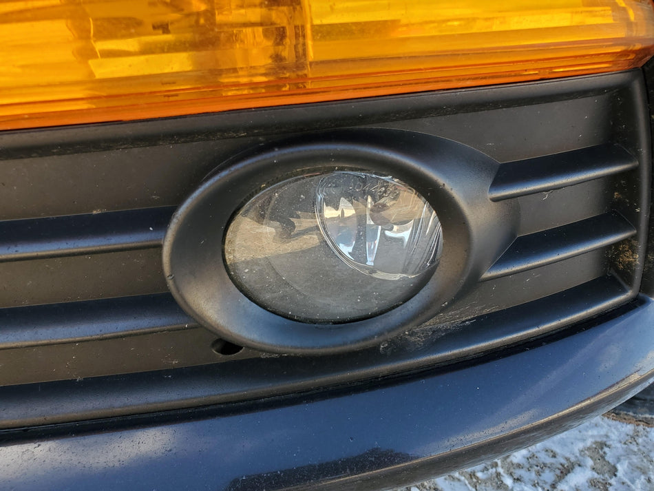 2009-2012 Volkswagen CC Front LH Driver Fog Light (bumper mounted