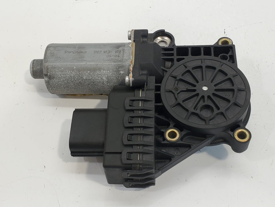 2003-2006 Lincoln LS Front RH Power Window Motor OEM 4W4Z-5423394-AA