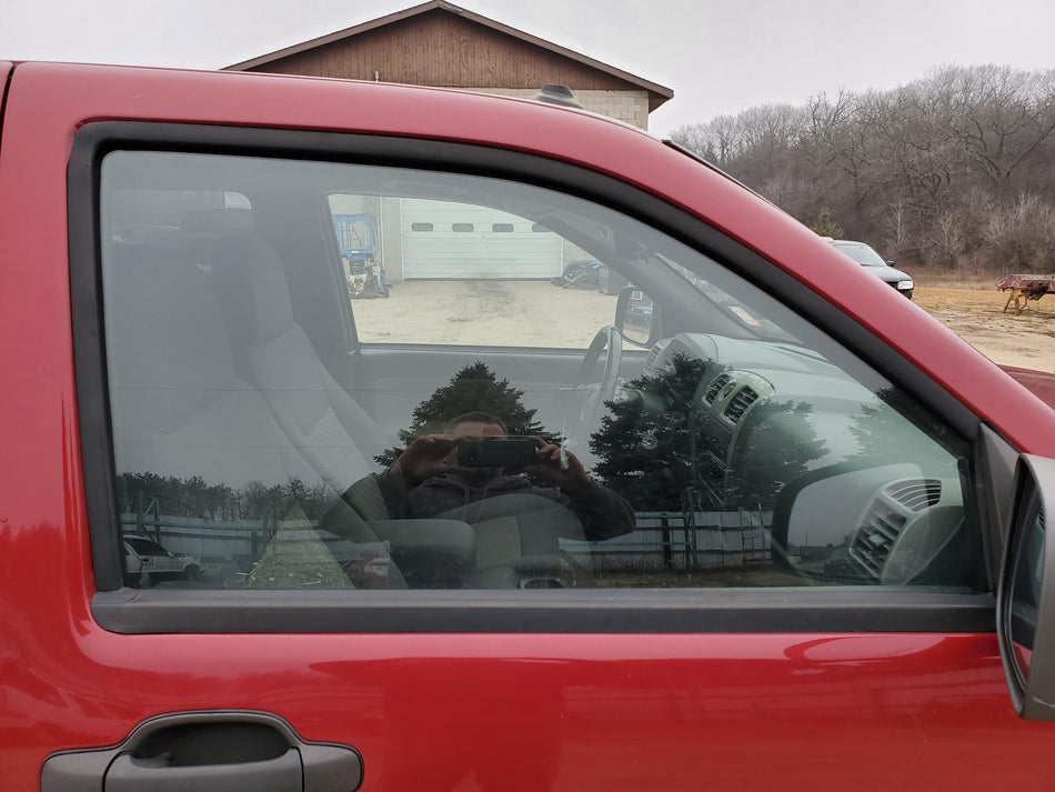2004-2012 GMC/Chevy Canyon/Colorado Front RH Door Window/Glass (AS2 tint OEM