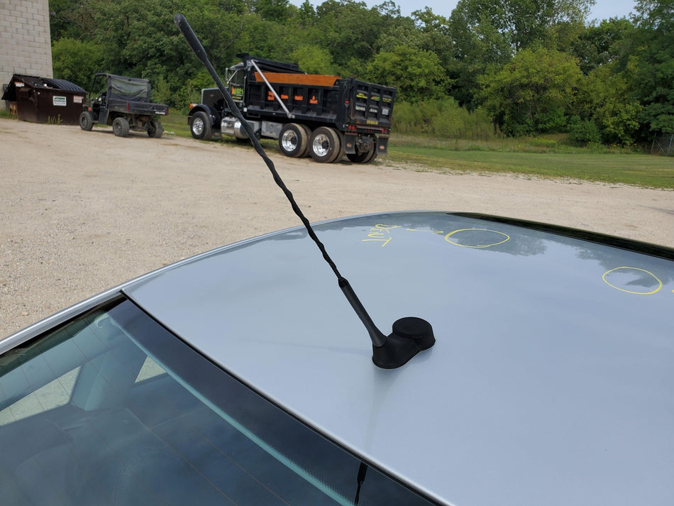 1998-2005 Volkswagen Passat Antenna Assembly