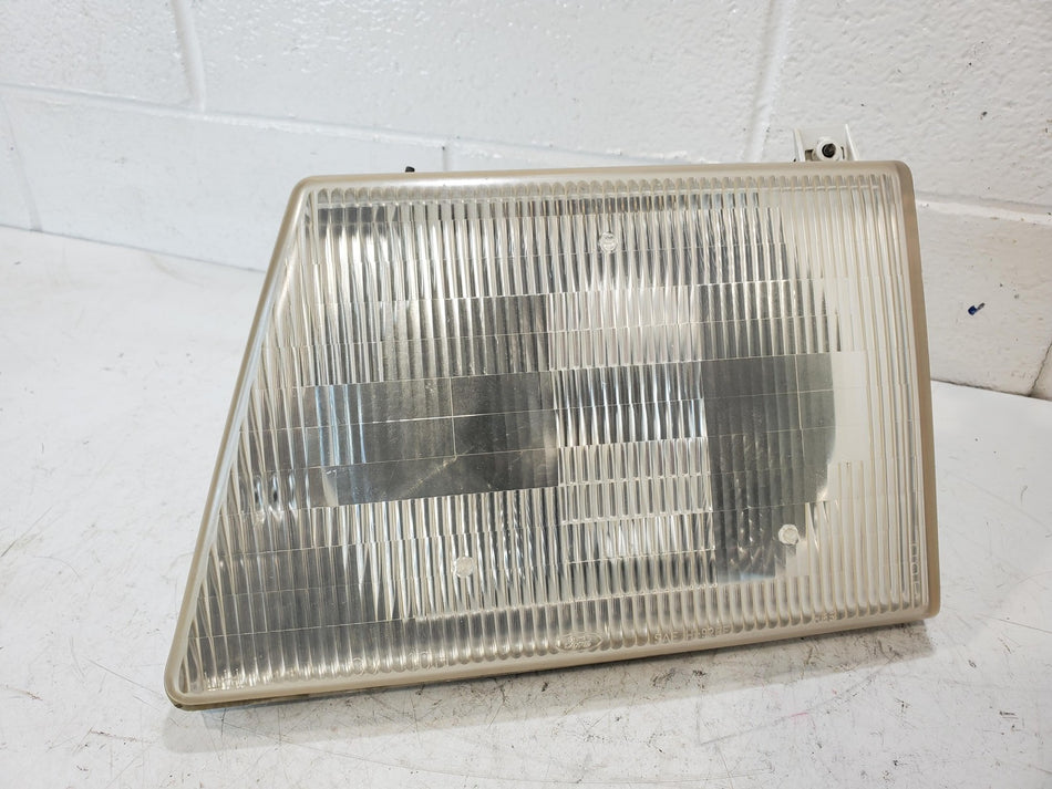 1992-1996 Ford E150 E250 E350 Econoline LH Driver Headlight Headlamp OEM