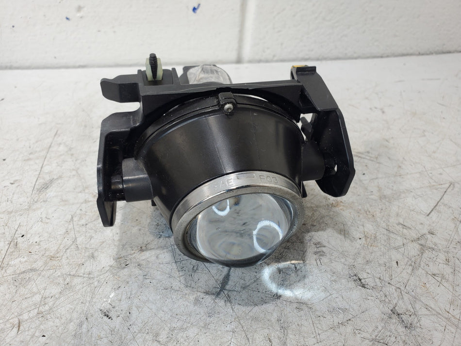 2006-2011 Mercury Milan Front LH or RH Fog Light Driver Side OEM Ford Fusion