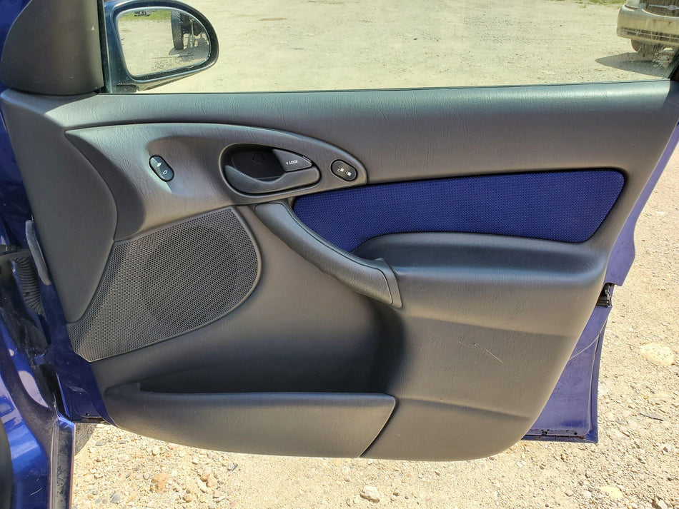 2000-2004 Ford Focus SVT Front RH Inside Door Panel (graphite/blue OEM