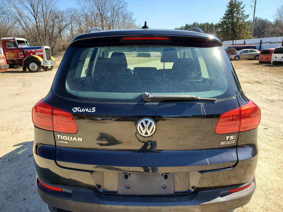 2012-2017 Volkswagen Tiguan Rear Hatch (spoiler)(camera)(deep black pearl 2T2T)