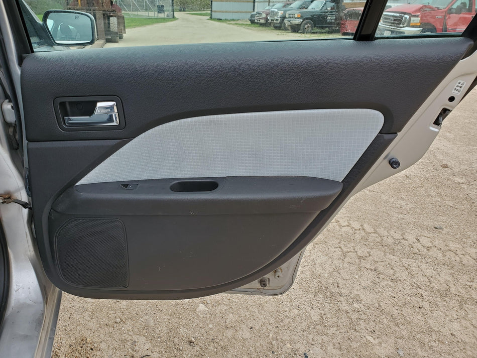 Rear RH Inside Door Trim Panel (w/o handle)(black/gray) 2006-2011 Mercury Milan
