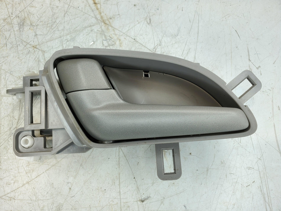 2010-2011 Honda Insight LH Front or Rear Inside Door Handle (gray) 72160TM8A01ZA