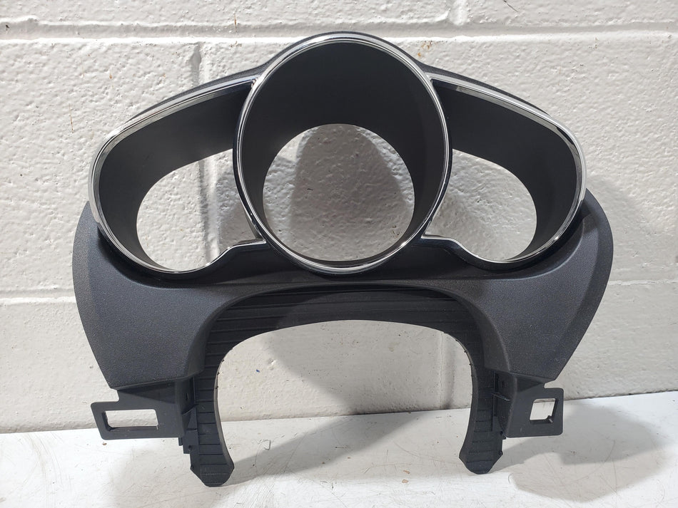 2008-2012 Chevy Malibu Dash Instrument Speedometer Cluster Bezel Trim OEM