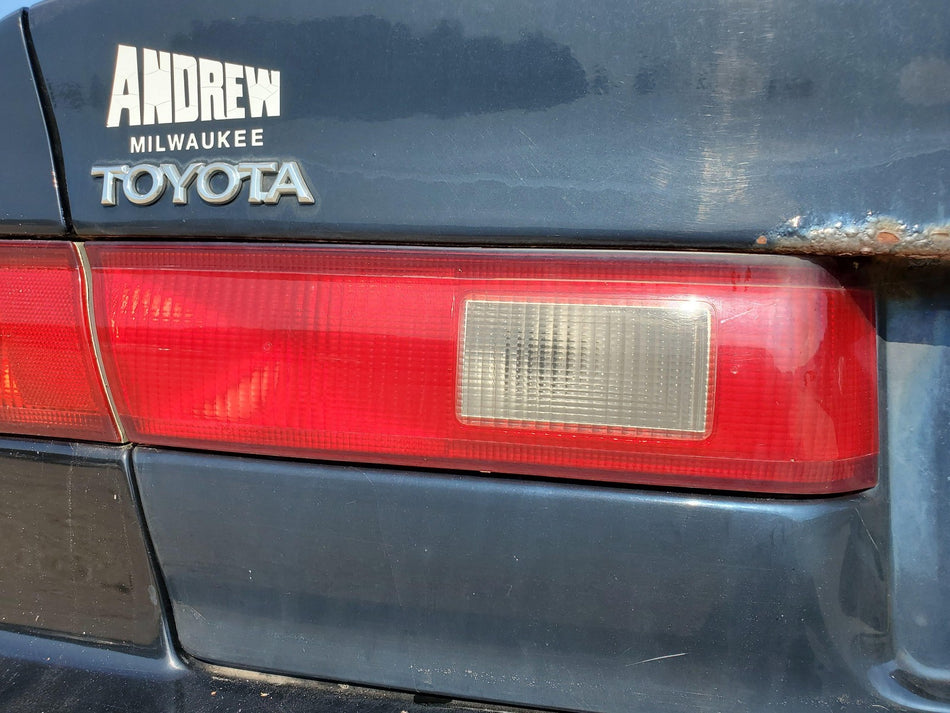 1997-1999 Toyota Camry Rear LH Inner Taillight (trunk mounted)(FKI man)