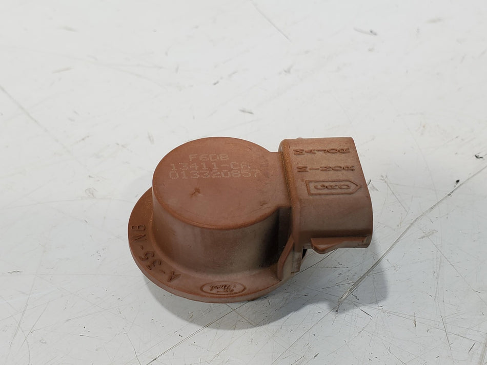 2000-2003 Ford Focus Rear LH or RH Tail Light Bulb Socket OEM F6DB-13411-CA