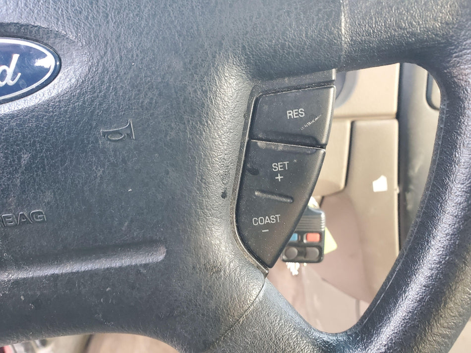 2002-2005 Ford Explorer Cruise Control Switches LH & RH (Steering Wheel Mounted