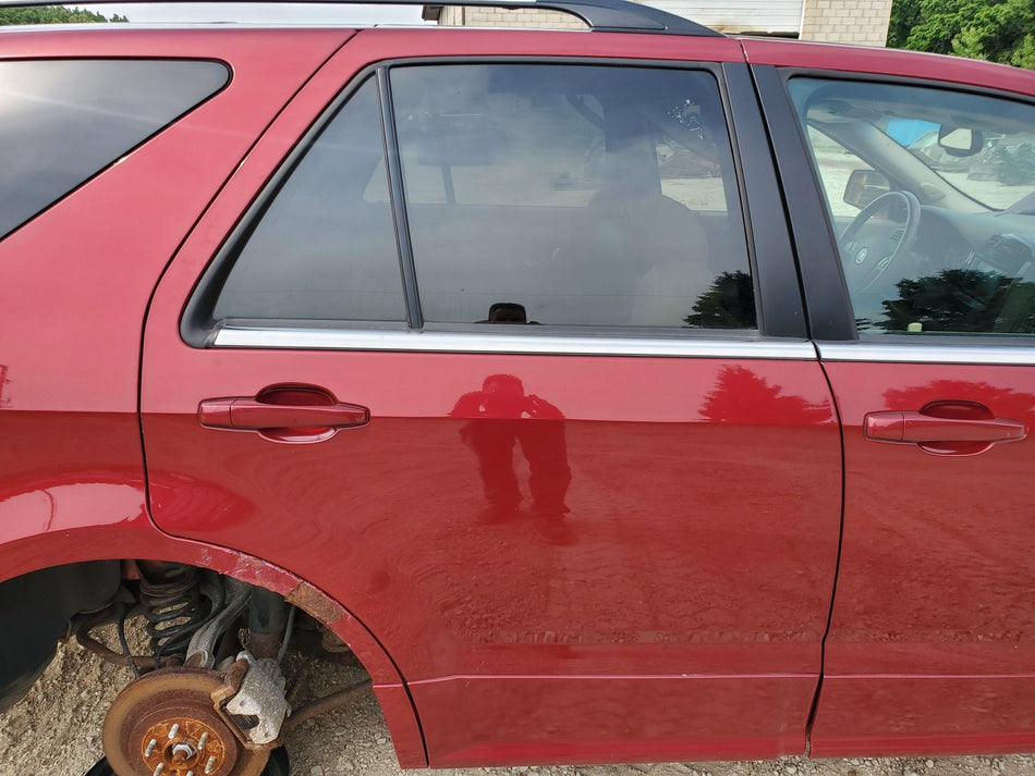 2004-2006 Cadillac SRX **LOCAL PICK UP** Rear RH Door Shell (maroon 80U OEM