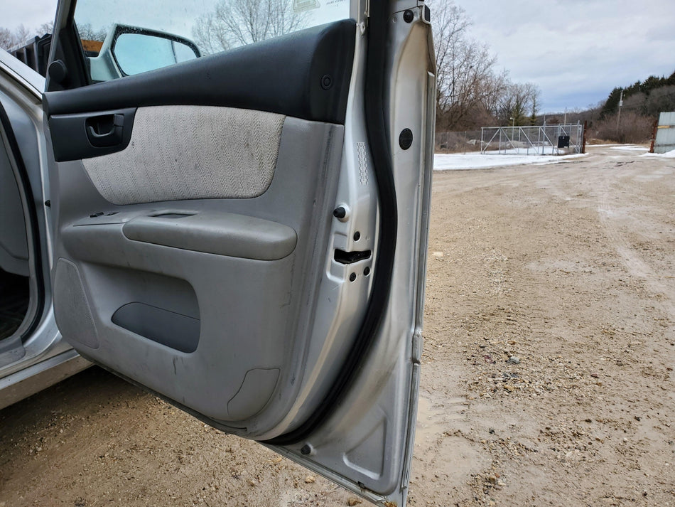 Front Door Latch KIA OPTIMA Right 07