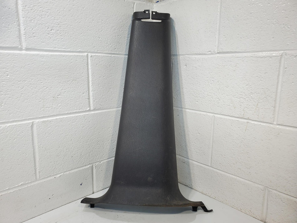 1998-2003 Dodge Durango RH Lower B Pillar Interior Moulding Trim Black Dark Gray