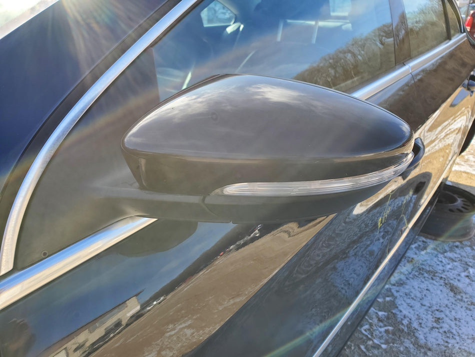 2009-2012 Volkswagen CC LH Driver Door Mirror
