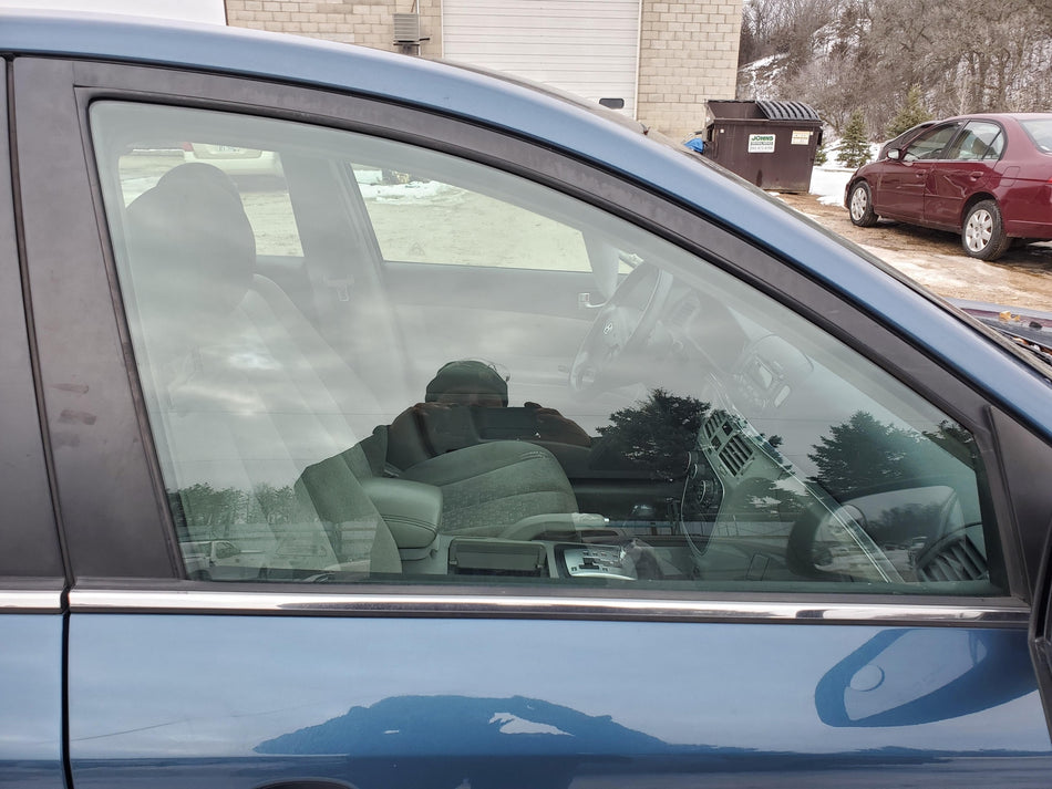 2006-2010 Hyundai Sonata Front RH Door Glass/Window (AS2 tint)(3.3L)(solar