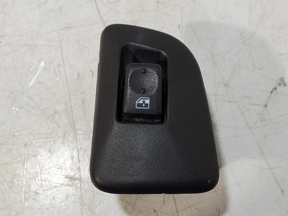 Rear LH Door Window Switch 2003-2006 Chevy/GMC Silverado/Sierra
