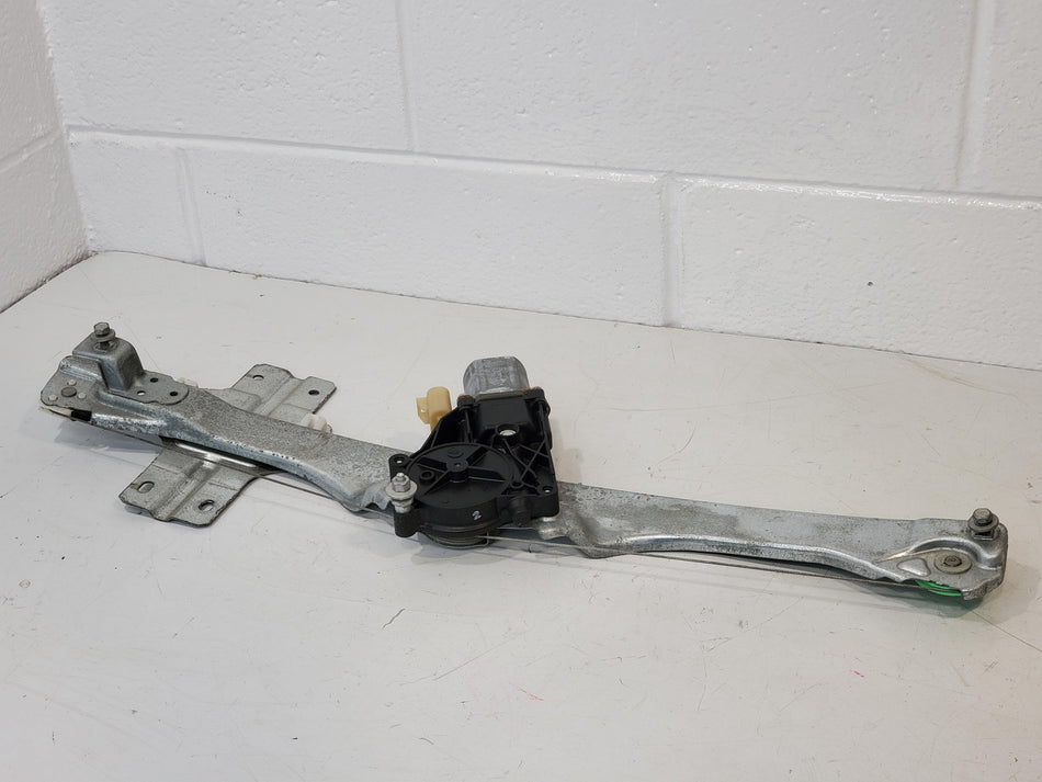 2008-2017 Buick Enclave Front LH Door Window Regulator with Motor OEM 970445106