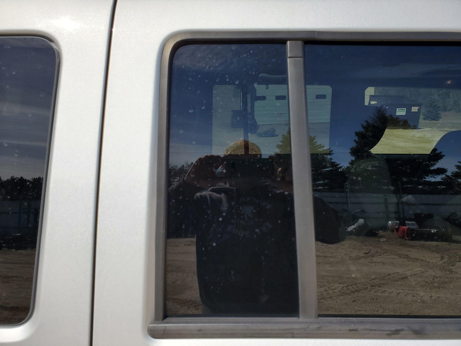 Rear Vent Glass/window JEEP COMMANDER Right 06 07 08 09 10