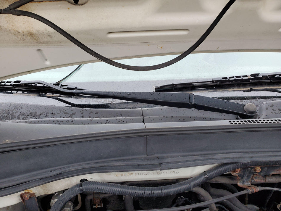2003-2008 Honda Pilot Front RH Wiper Arm OEM
