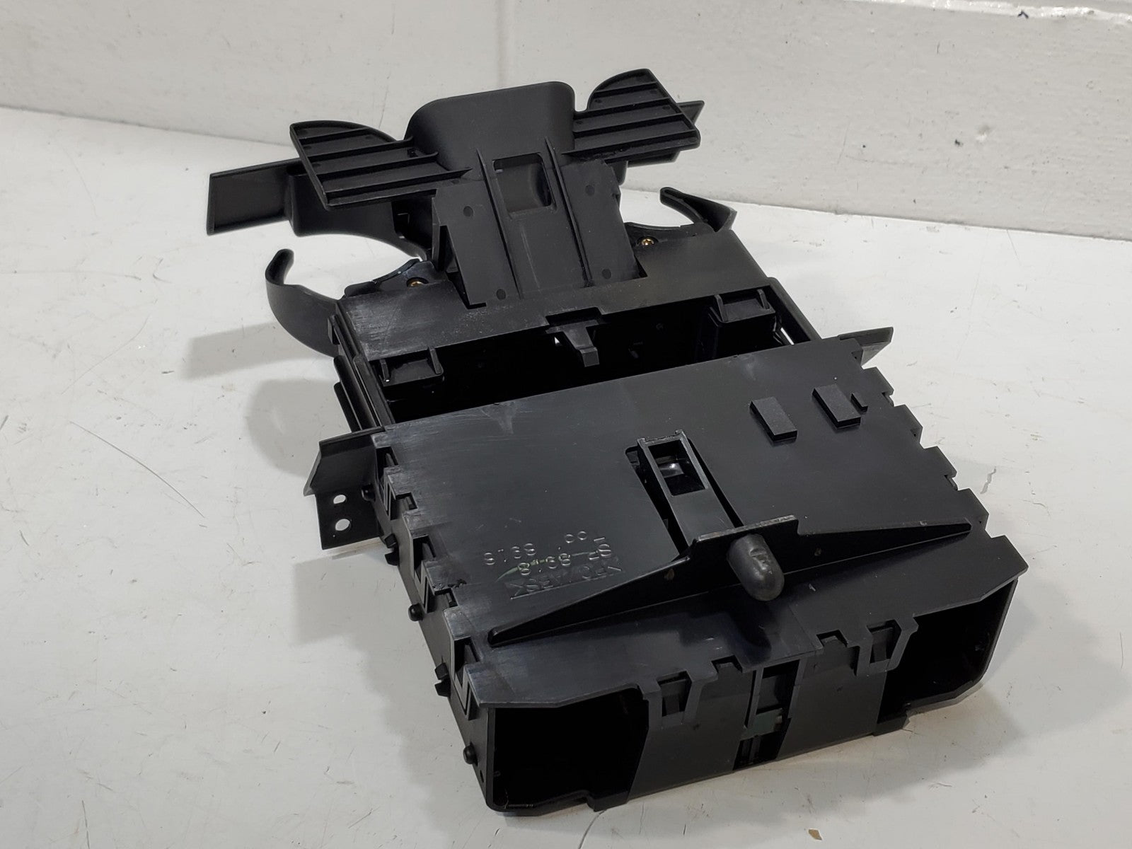 2004-2008 Ford F150 F-150 Cup Holder Center Dash Black OEM 4L34-15047B00