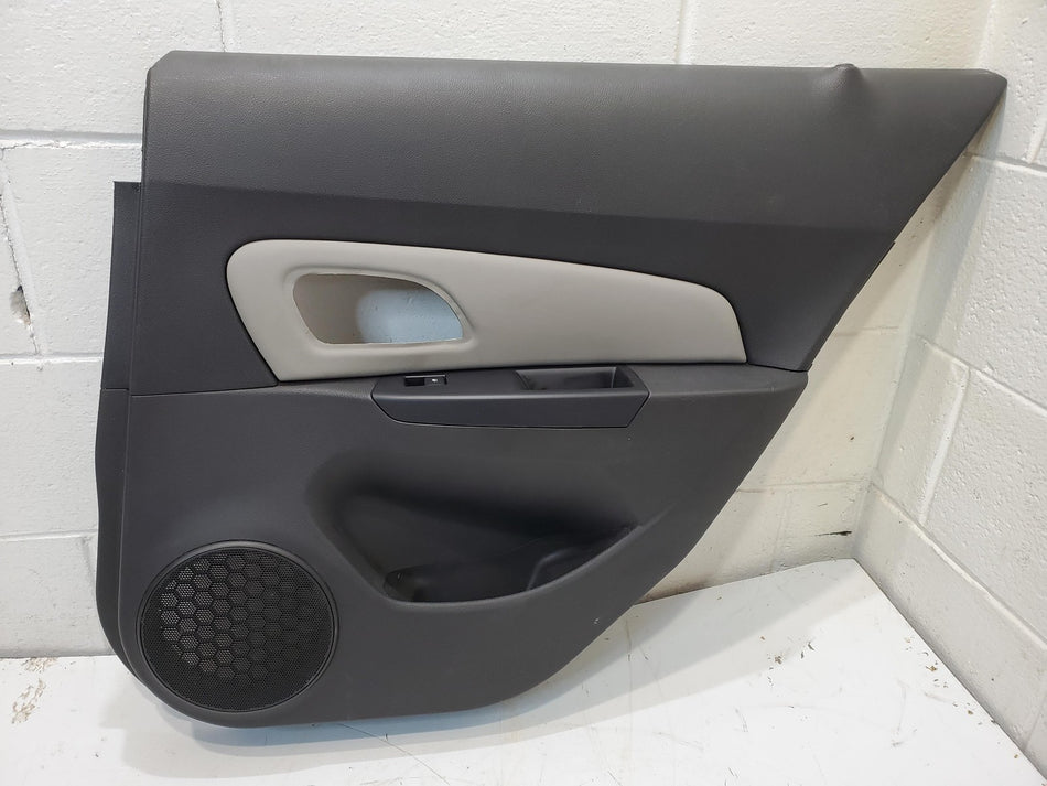 2011-2016 Chevy Cruze RH REAR Passenger Side Interior Door Trim Panel 42363690