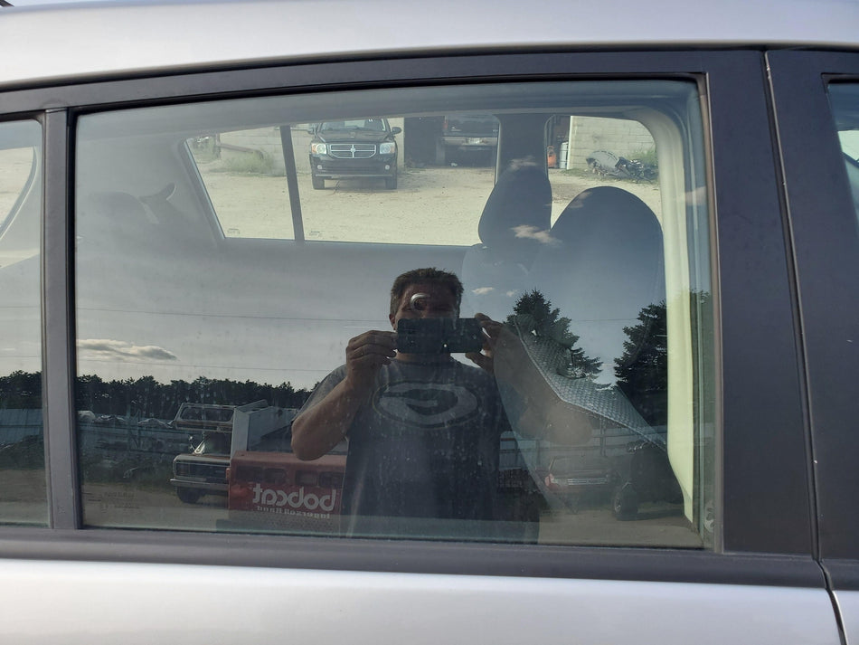 2007-2012 Nissan Versa Rear RH Door Glass/Window (AS2 tint OEM