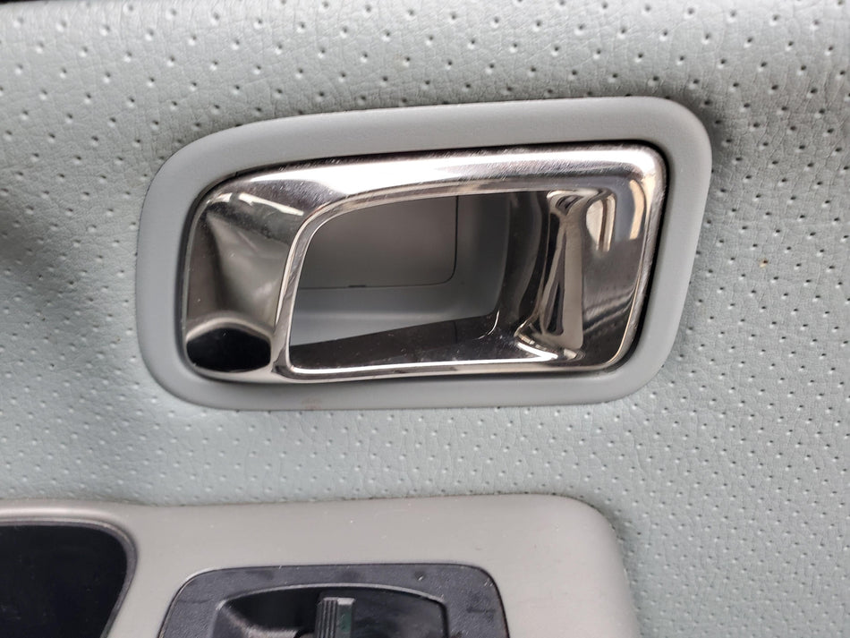 2003-2005 Honda Pilot Rear RH Inside Door Handle (fern/light gray OEM