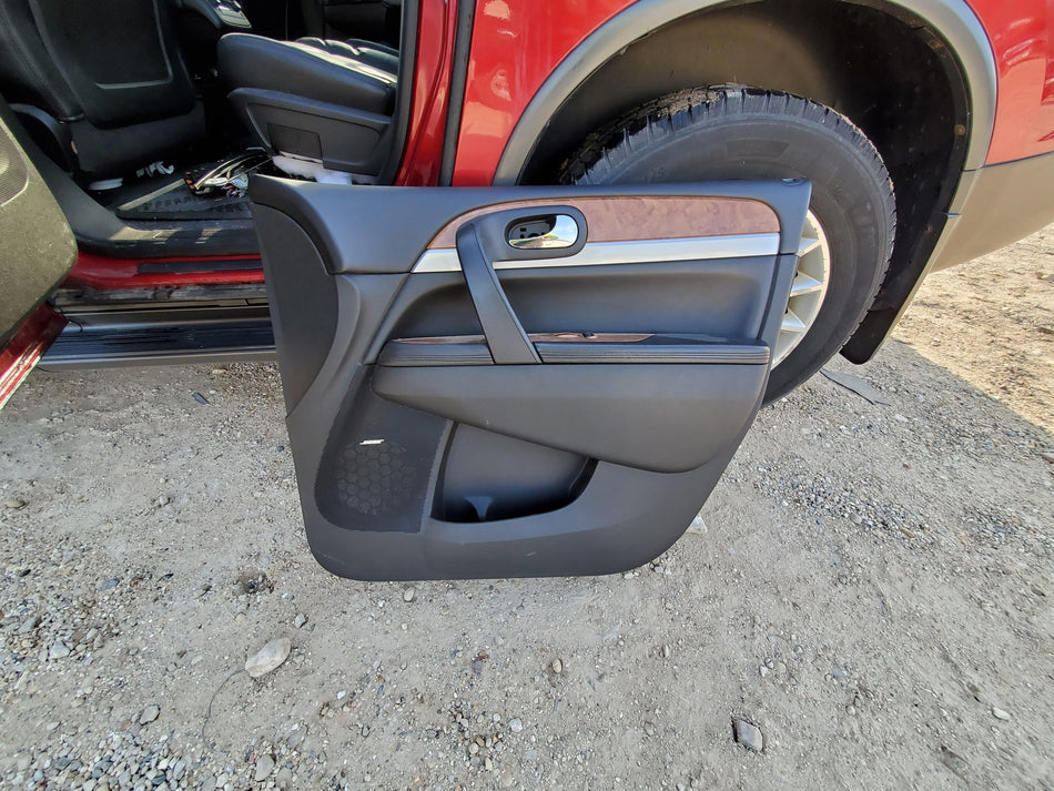 2008-2017 Buick Enclave Front RH Inside Door Handle (chrome/black OEM