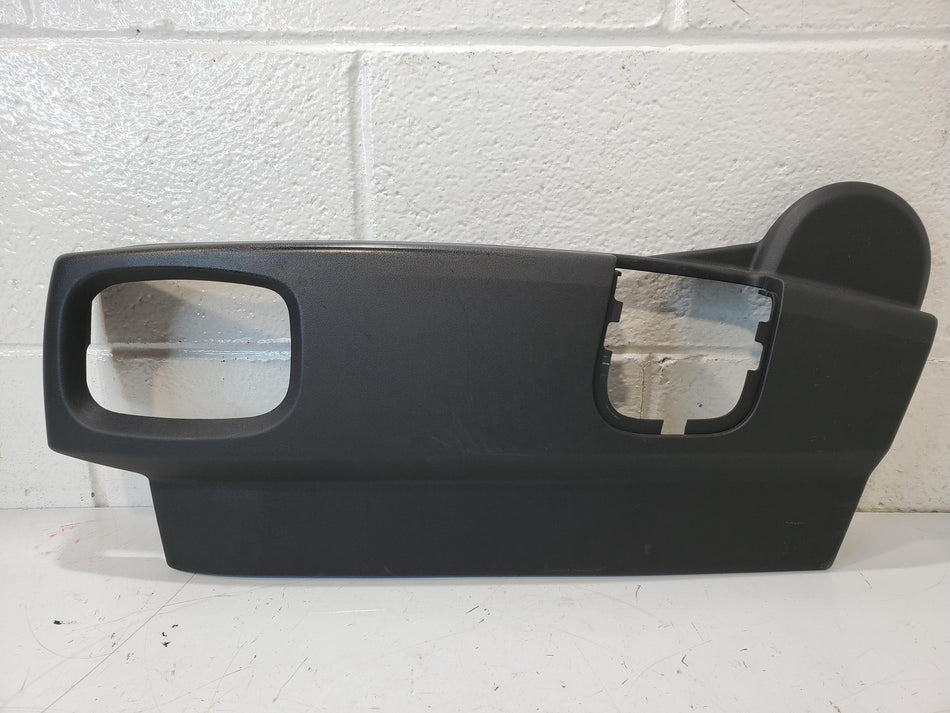 2010-2016 Land Rover LR4 OEM Front LH Seat Switch Outer Cover Trim AH22-600B13