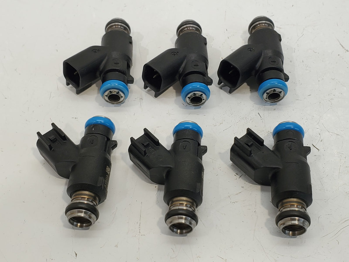 2006-2011 Chevy Impala 3.5L 3.9L Fuel Injectors OEM 12616862