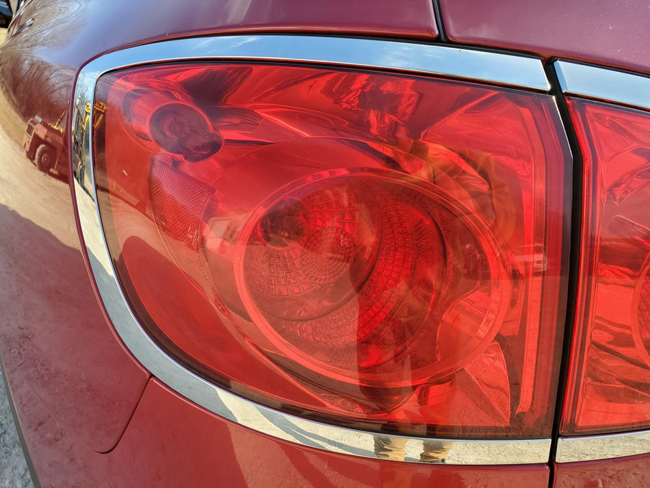 LH Tail Light Assembly Quarter Panel Mounted Buick Enclave 08 09 10 11 2012 OEM